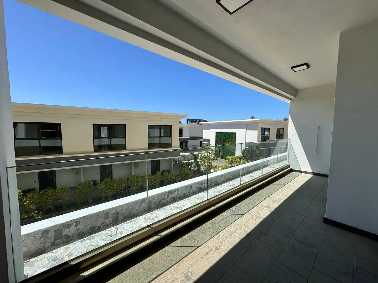 Изображение Квартира от собственника планировкой 1+1 в грандиозном и масштабном проекте района Тюрклера